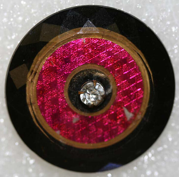 Button, [no medium available], American or European