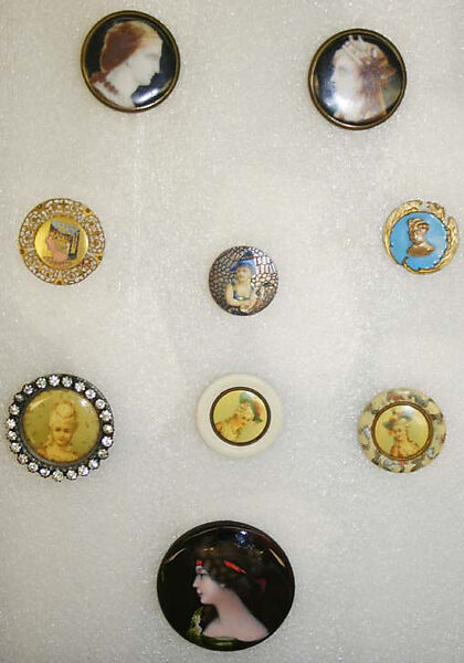 Button, [no medium available], American or European 