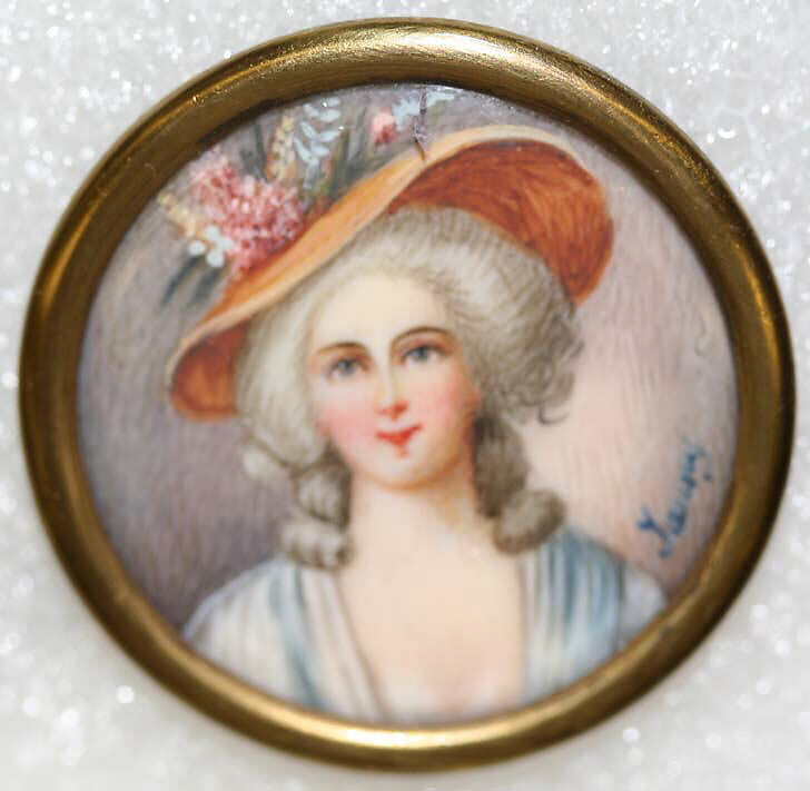 Button, ivory, rhinestones, metal, French