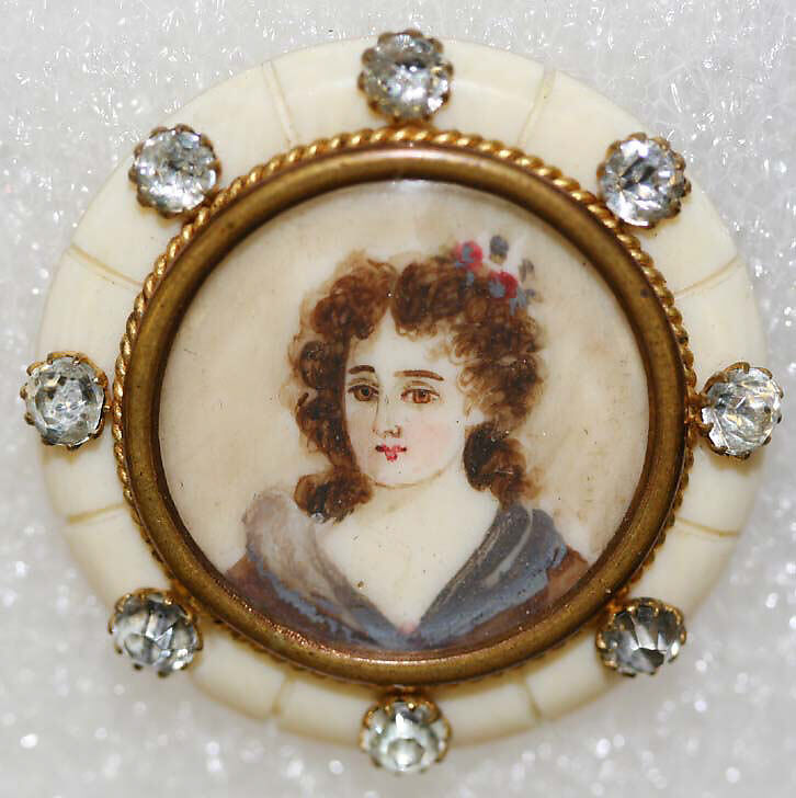 Button, ivory, rhinestones, metal, French