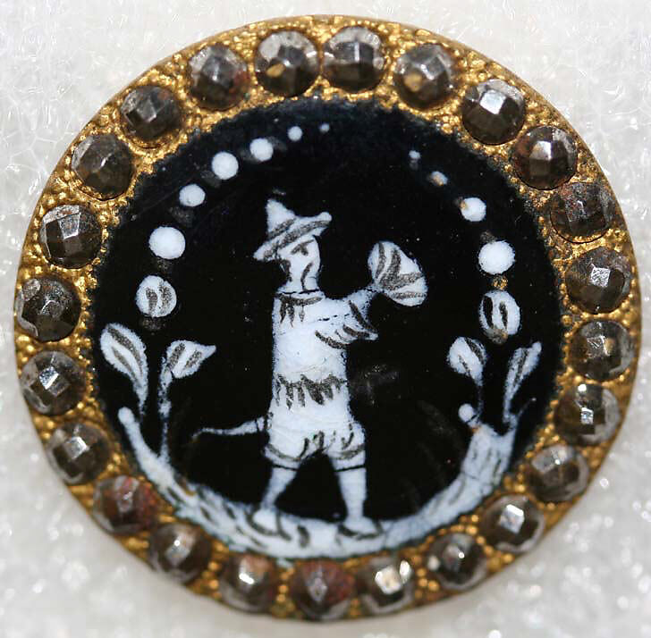 Button, enamel, French