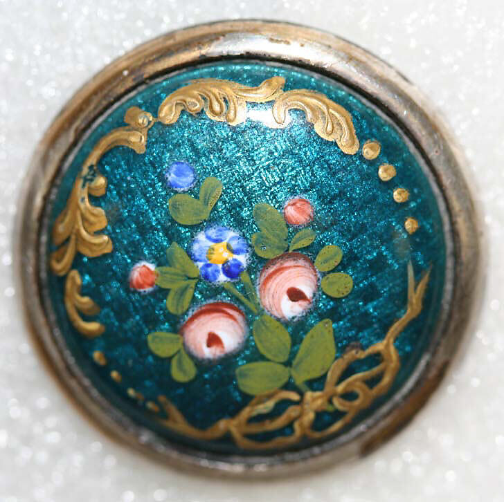 Button, enamel, French