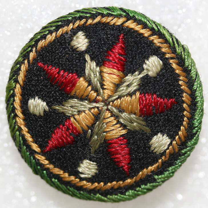 Button, [no medium available], American or European