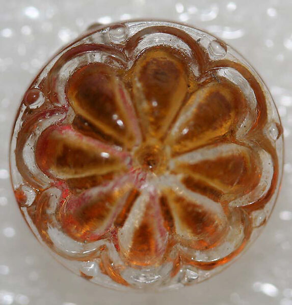 Button, glass, American or European