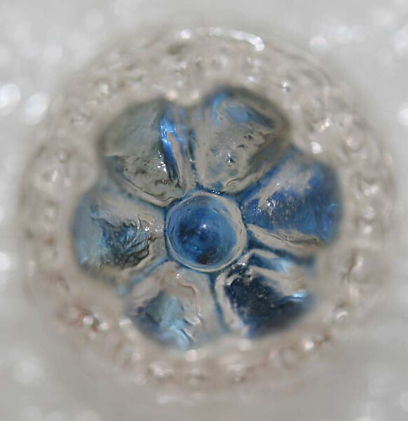 Button, glass, American or European