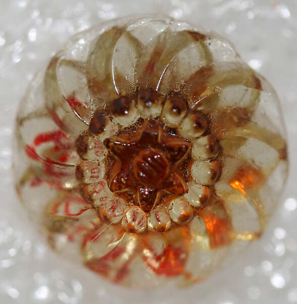 Button, glass, American or European