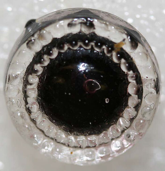 Button, glass, American or European