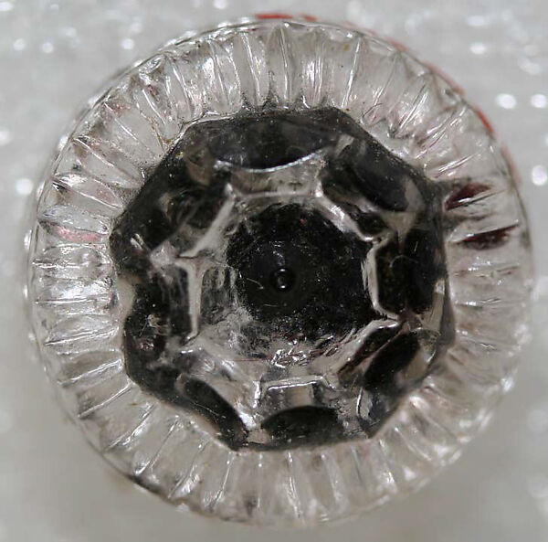 Button, glass, American or European