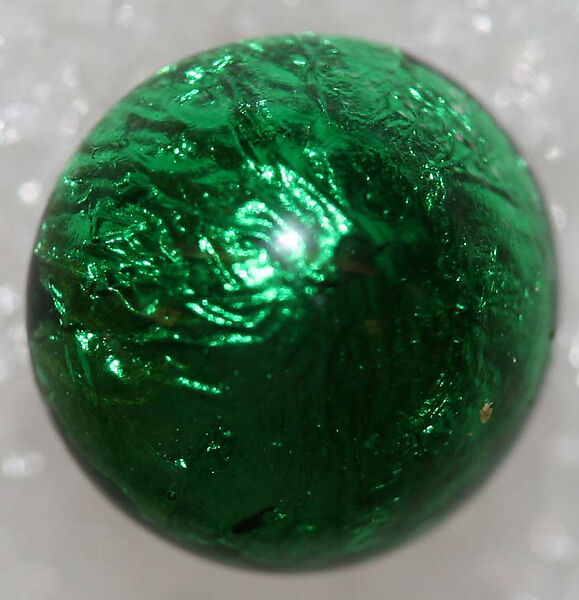 Button, glass, American or European