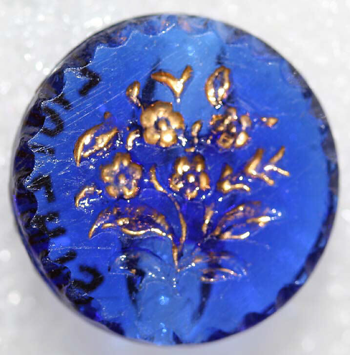 Button, glass, American or European