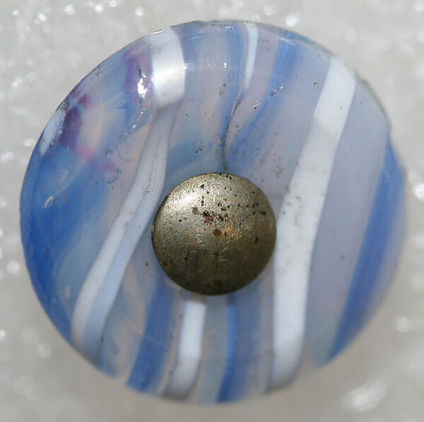 Button, glass, American or European