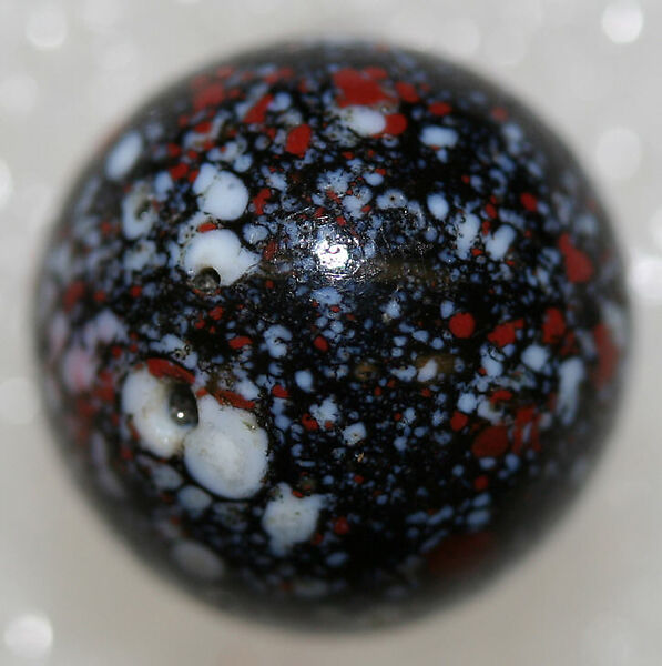Button, glass, American or European