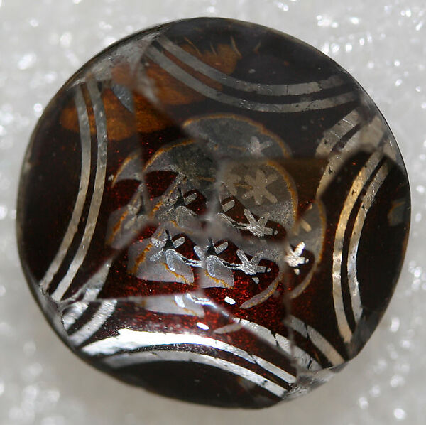 Button, glass, American or European