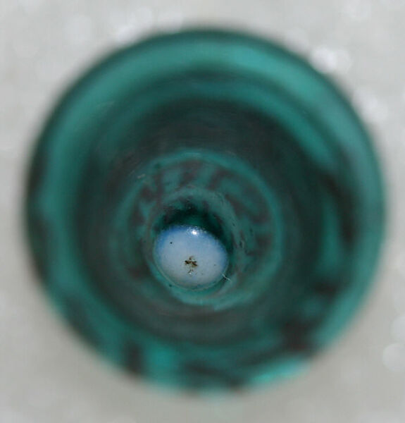 Button, glass, American or European