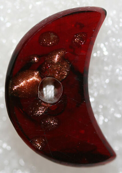 Button, glass, American or European