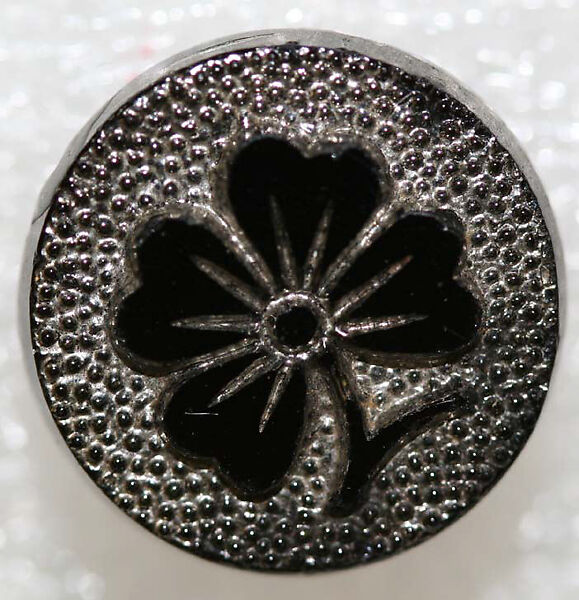 Button, glass, American or European