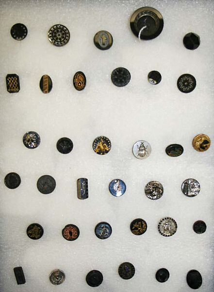 Button, glass, American or European 