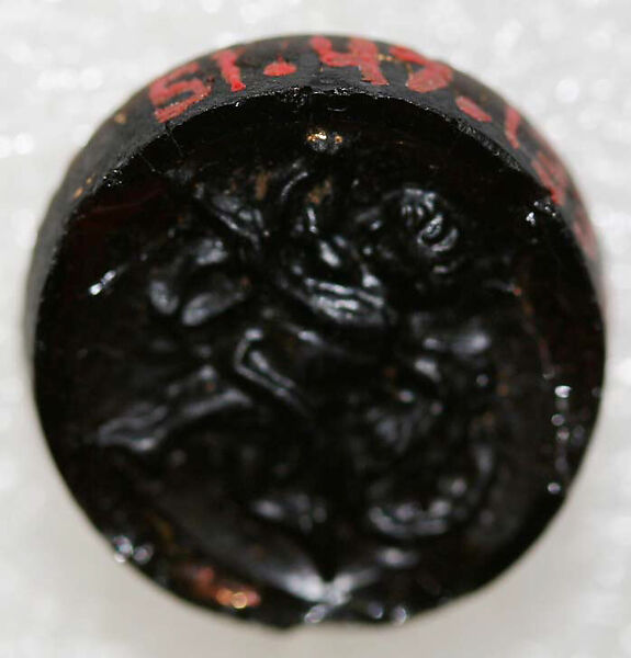 Button, glass, American or European