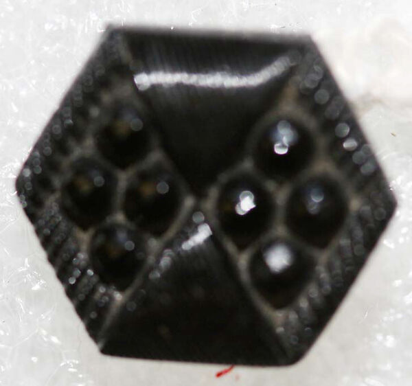 Button, glass, American or European