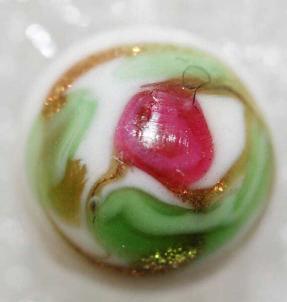 Button, glass, American or European