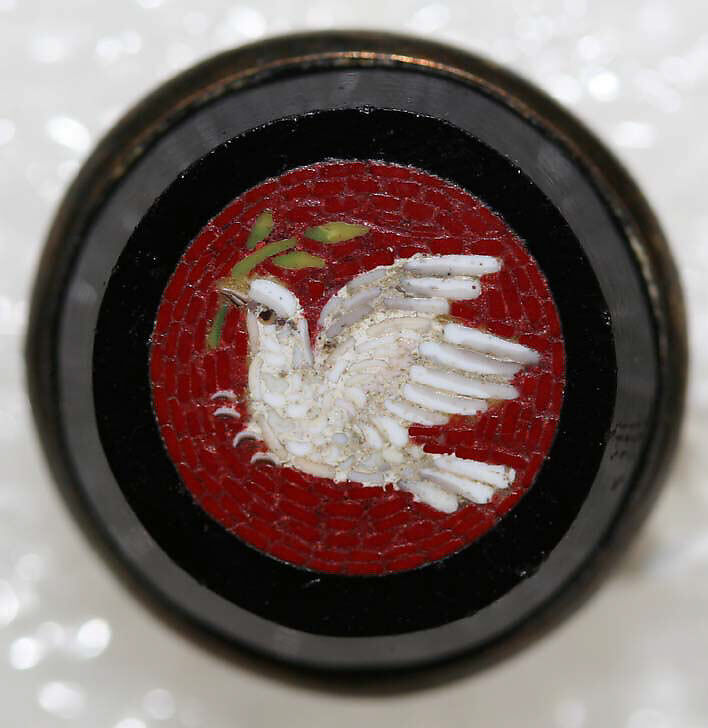 Button, mosaic, Italian