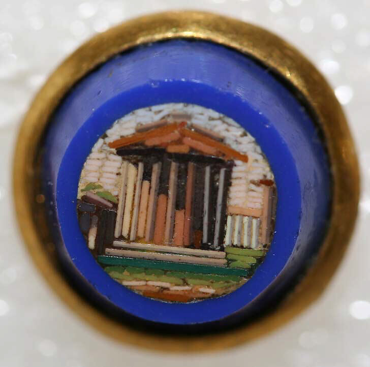 Button, mosaic, Italian