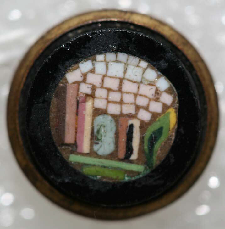 Button, mosaic, Italian