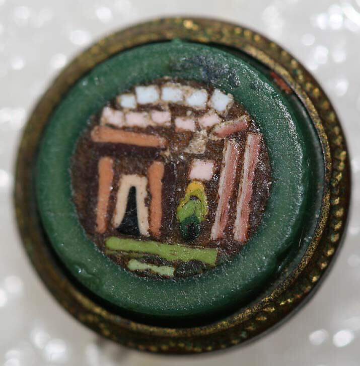 Button, mosaic, Italian