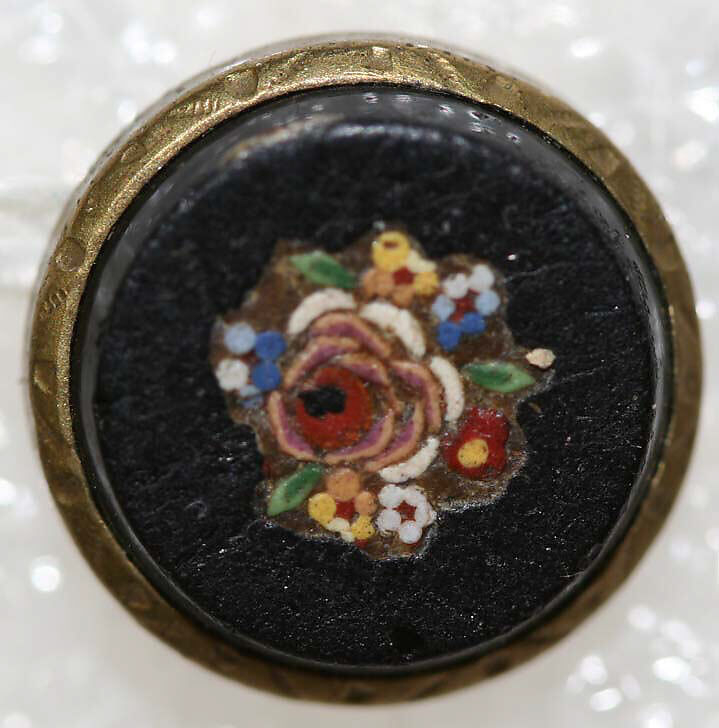 Button, mosaic, Italian