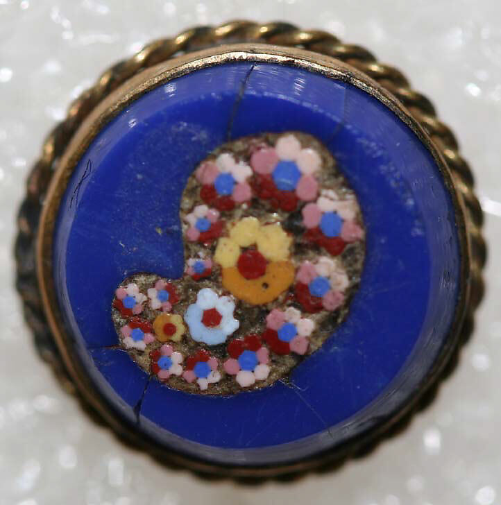 Button, mosaic, Italian