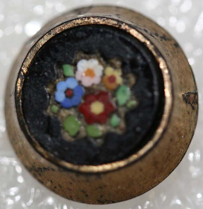 Button, mosaic, Italian