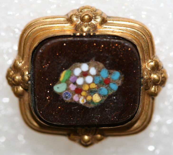 Button, mosaic, Italian