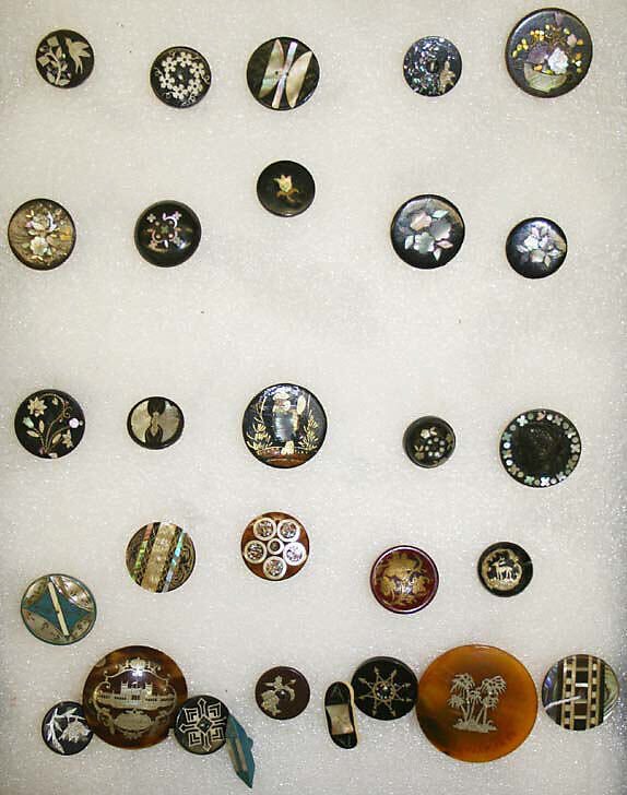 Button, horn, mother-of-pearl, paper, metal, British 