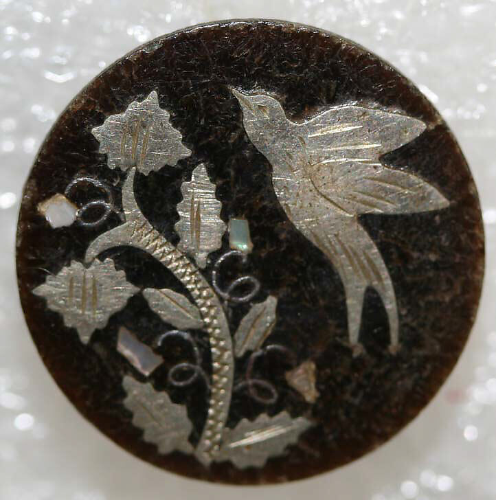 Button, horn, mother-of-pearl, paper, metal, British