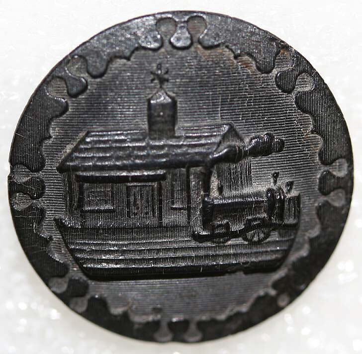 Button, horn, British