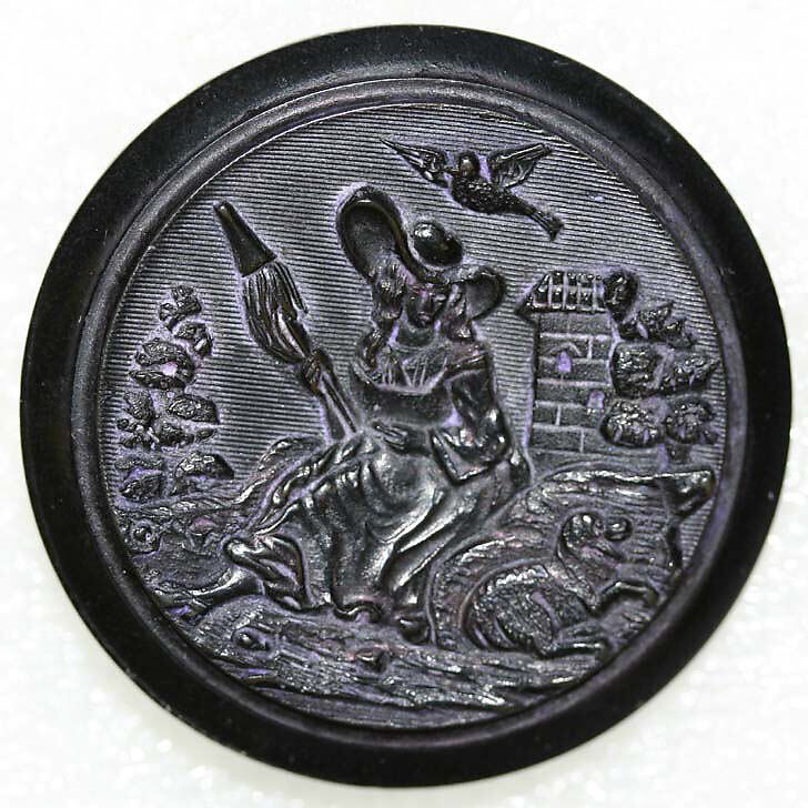 Button, horn, British