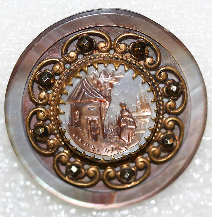 Button, mother-of-pearl, American or European