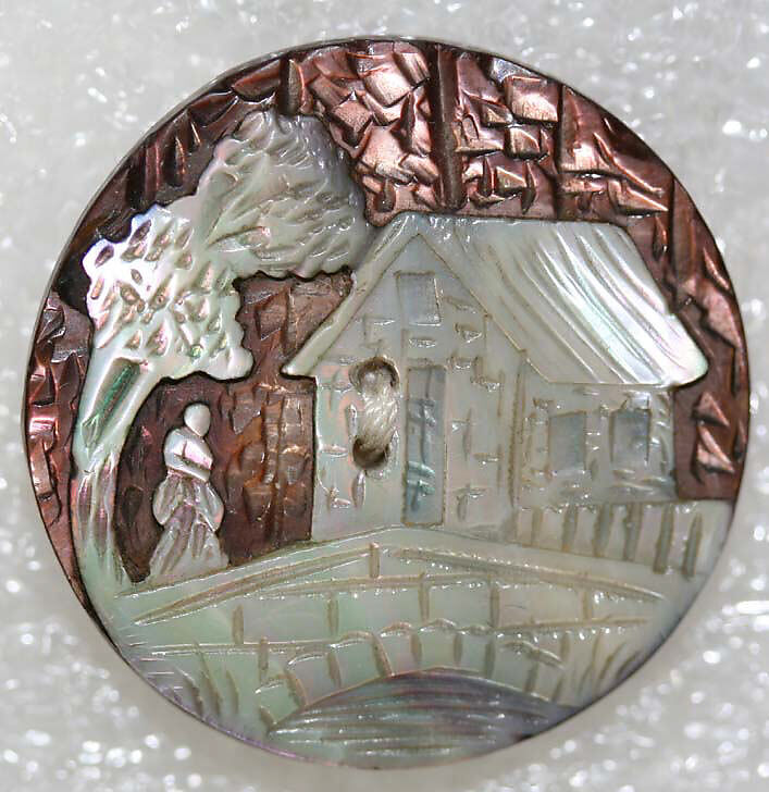 Button, mother-of-pearl, American or European