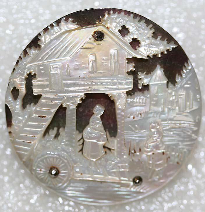 Button, mother-of-pearl, American or European