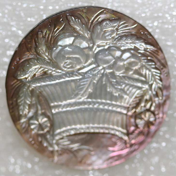 Button, mother-of-pearl, American or European