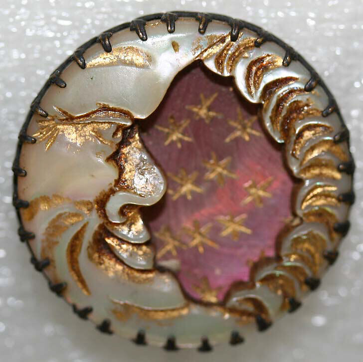 Button, mother-of-pearl, American or European