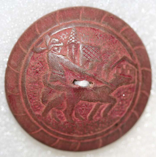 Button, wood, American or European