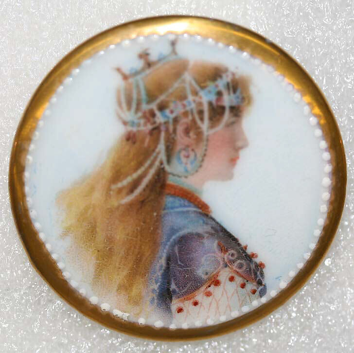 Button, porcelain, British