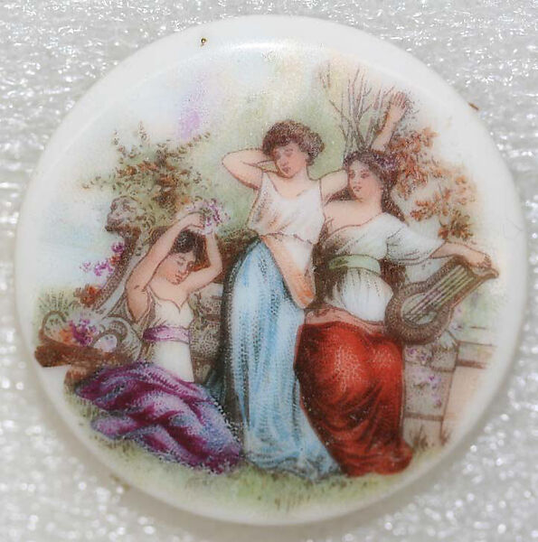 Button, porcelain, American or European