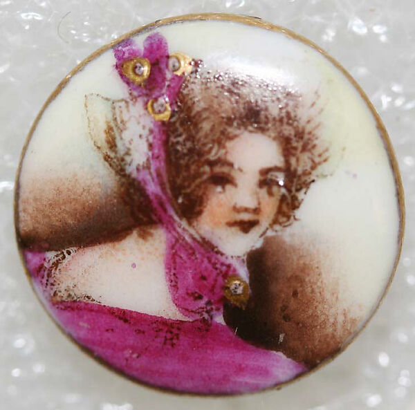 Button, porcelain, American or European