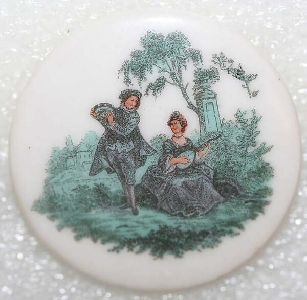 Button, porcelain, American or European