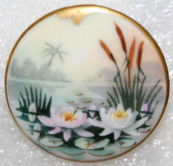 Button, porcelain, American or European