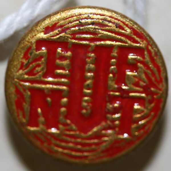 Button, metal, American or European