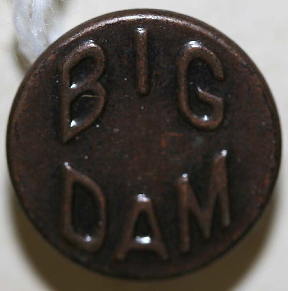 Button, metal, American or European