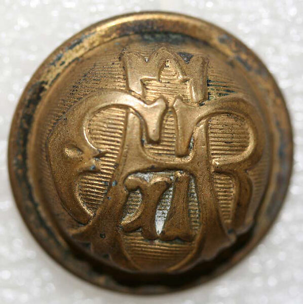 Button, metal, American or European